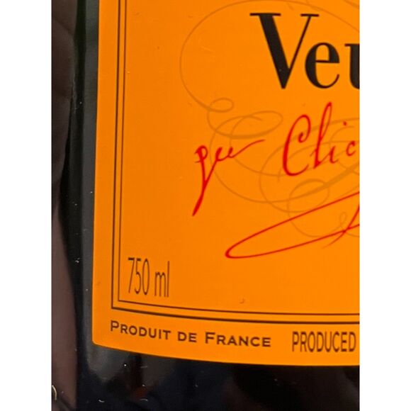 Veuve Clicquot Yellow 750ml Champagne Cover Case Paris France - Picture 3 of 7